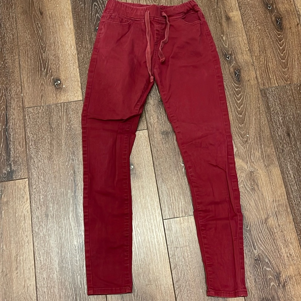 Maroon joggers